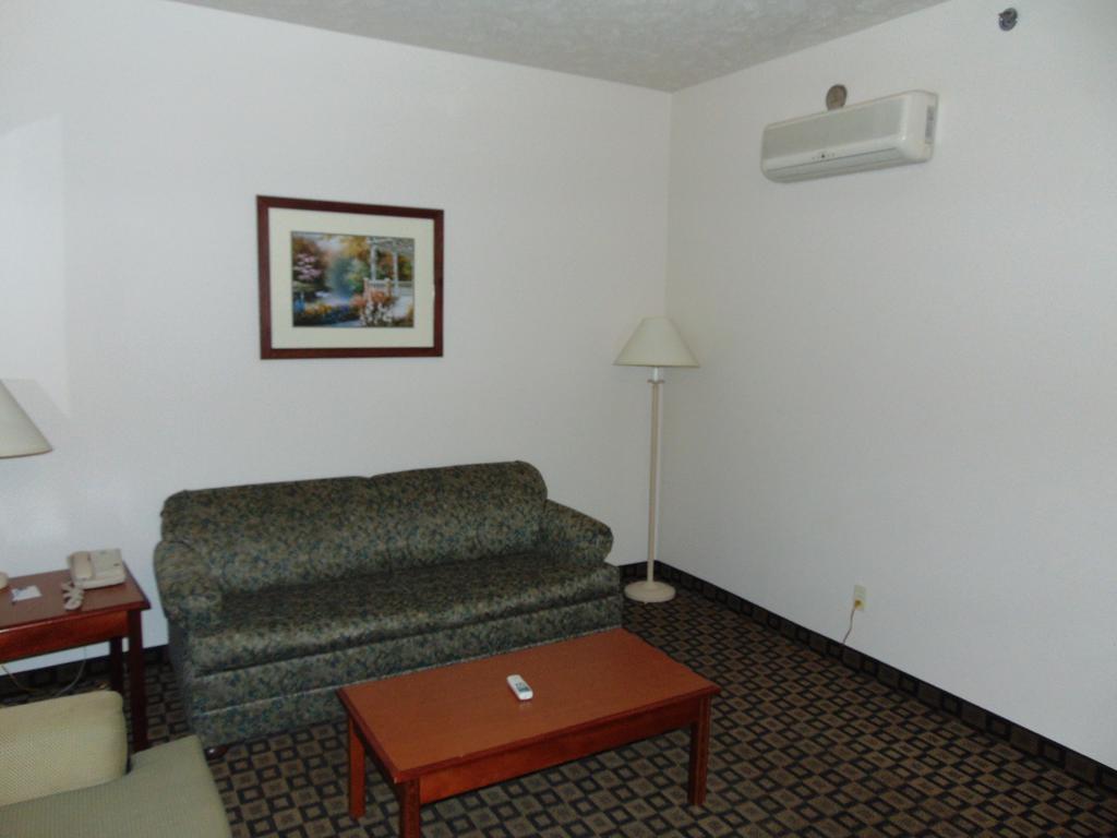 Days Inn By Wyndham Pentwater Rom bilde
